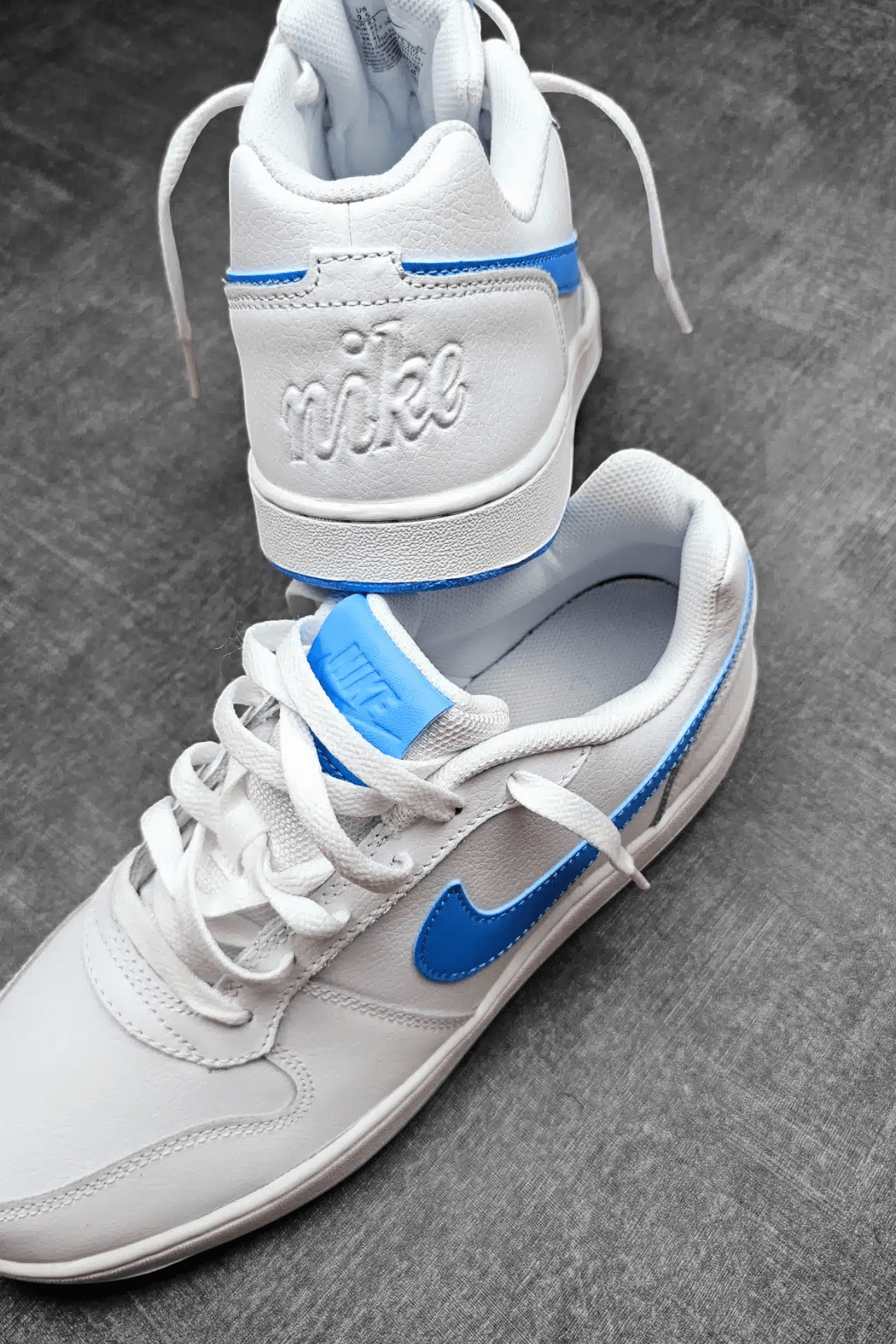 Tênis Nike Ebernon Low - Branco e azul