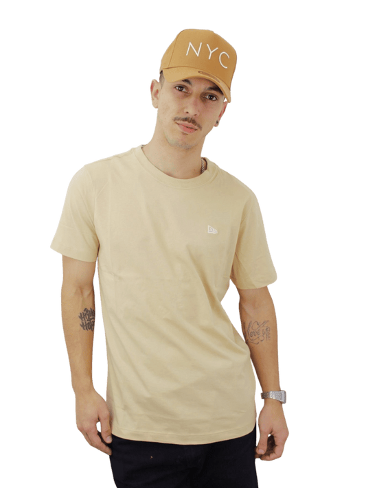 Camiseta New era Core Flag-Bege-1