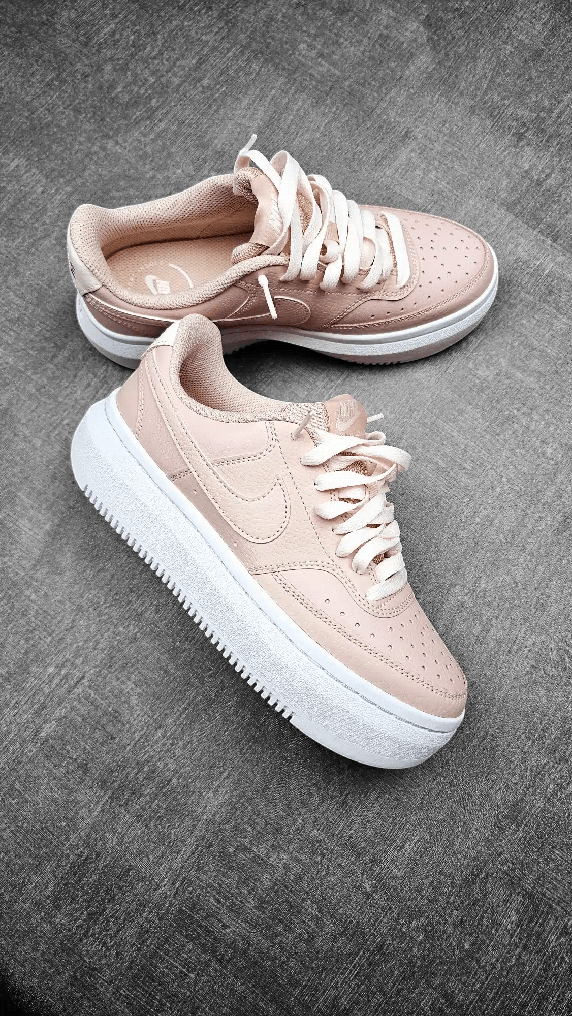 Nike Court Vision 